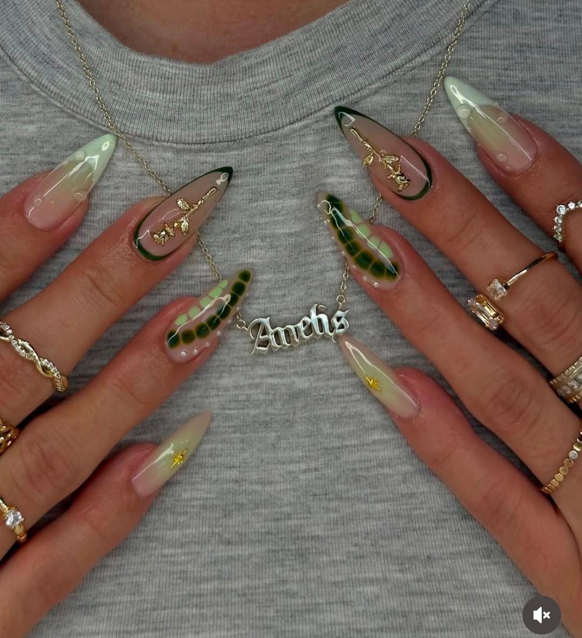 Diseño de uñas de HT Nails 10